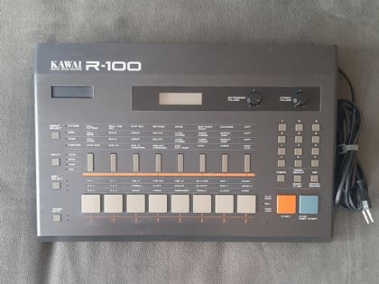 Kawai-R100"